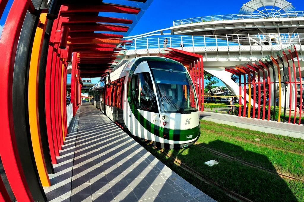 麗登汽車旅館 Kaohsiung Eksteriør bilde
